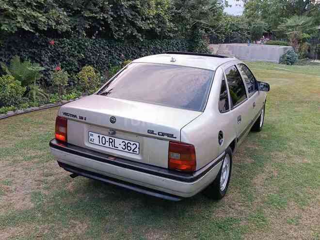 Opel Vectra 1992, 390,000 km - 1.8 l - Zaqatala