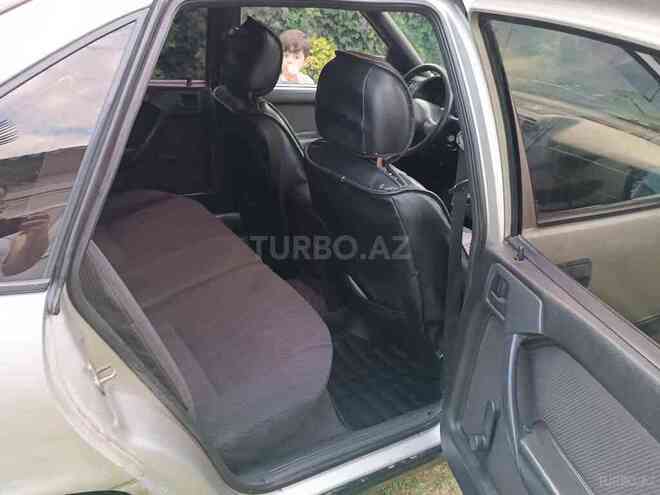 Opel Vectra 1992, 390,000 km - 1.8 l - Zaqatala
