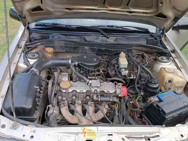 Opel Vectra 1992, 390,000 km - 1.8 l - Zaqatala