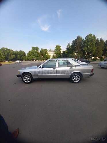 Mercedes 190 1989, 346,000 km - 1.8 l - Mingəçevir
