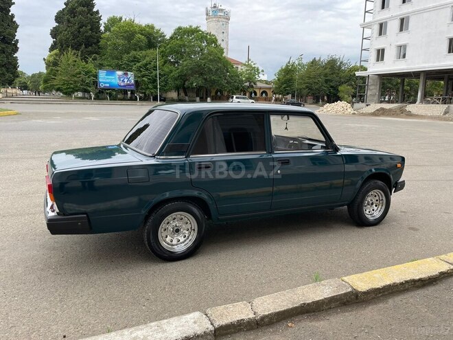 LADA (VAZ) 2107 2004, 185,000 km - 1.6 л - Bakı