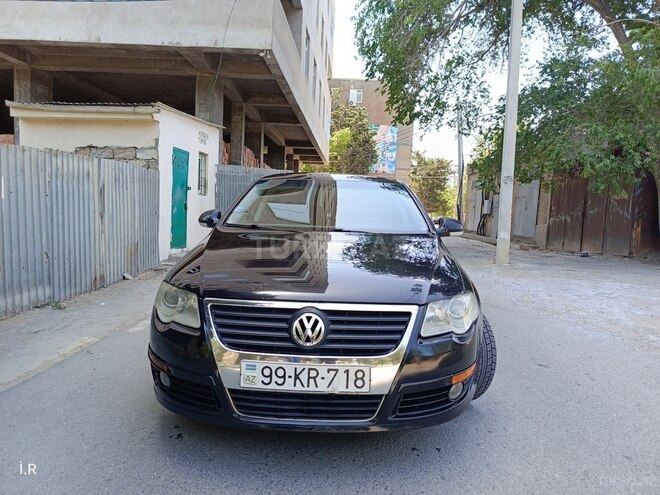 Volkswagen Passat 2011, 280,000 km - 2.0 l - Bakı