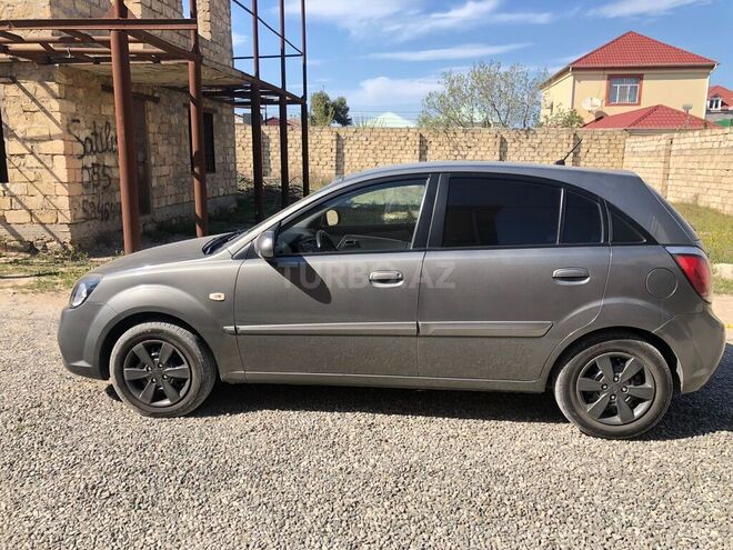 Kia Rio 2010, 240,000 km - 1.5 l - Bakı
