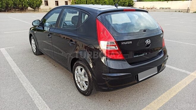Hyundai i30 2008, 241,307 km - 1.6 l - Ağdaş