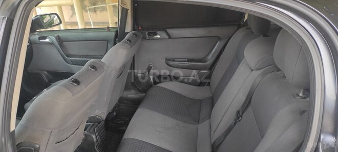 Opel Astra 2002, 285,000 km - 1.6 l - Bakı