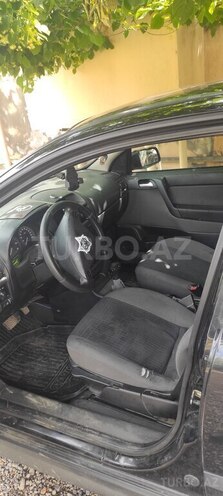 Opel Astra 2002, 285,000 km - 1.6 l - Bakı