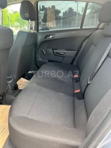 Opel Astra 2004, 186,000 km - 1.4 l - Bakı
