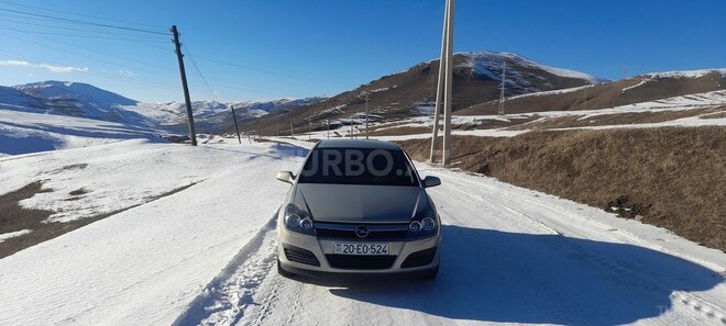 Opel Astra 2006, 170,000 km - 1.4 l - Gəncə