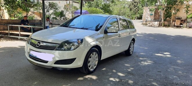 Opel Astra 2009, 145,000 km - 1.3 l - Bakı