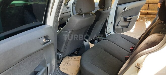 Opel Astra 2009, 145,000 km - 1.3 l - Bakı