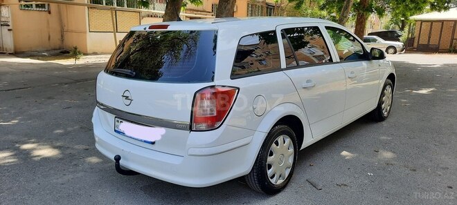 Opel Astra 2009, 145,000 km - 1.3 l - Bakı