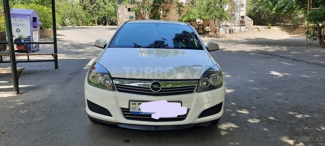 Opel Astra 2009, 145,000 km - 1.3 l - Bakı