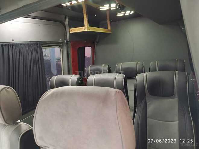 Volkswagen Crafter 2009, 560,821 km - 2.5 л - Gəncə