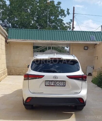 Toyota Highlander 2021, 10,200 km - 3.5 l - Bakı