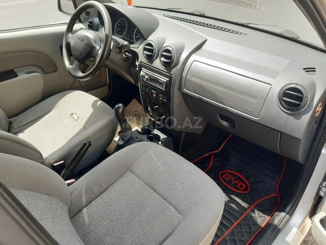 Dacia Logan 2011, 188,000 km - 1.5 l - Bakı
