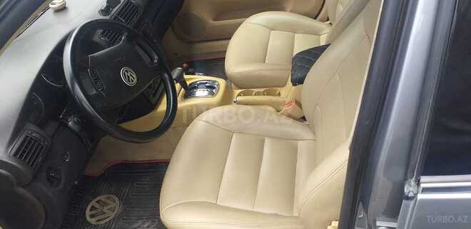 Volkswagen Passat 2001, 300,000 km - 1.8 l - Beyləqan
