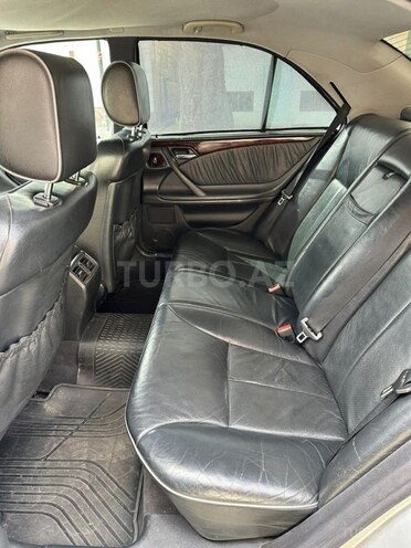 Mercedes E 240 2000, 287,000 km - 2.4 l - Şəmkir