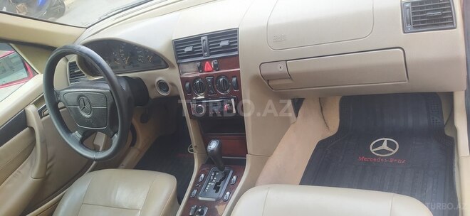 Mercedes C 200 1997, 374,654 km - 2.0 l - Bakı