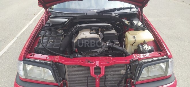Mercedes C 200 1997, 374,654 km - 2.0 l - Bakı
