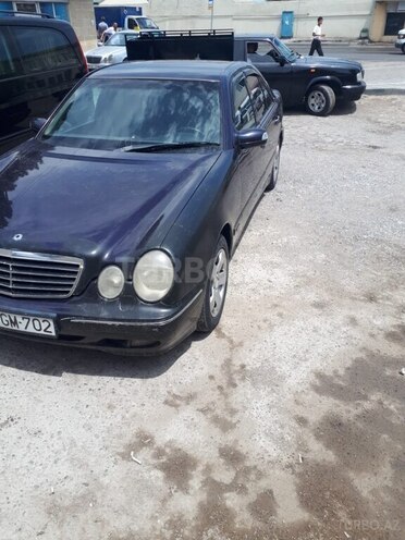Mercedes E 270 2000, 356,412 km - 2.7 л - Bakı