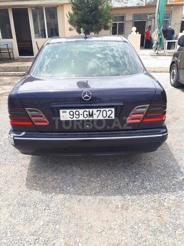 Mercedes E 270 2000, 356,412 km - 2.7 л - Bakı
