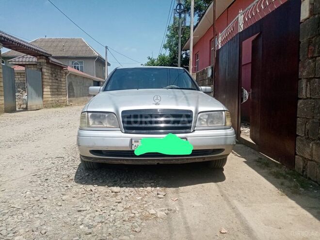 Mercedes C 220 1996, 345,000 km - 2.2 l - Lənkəran