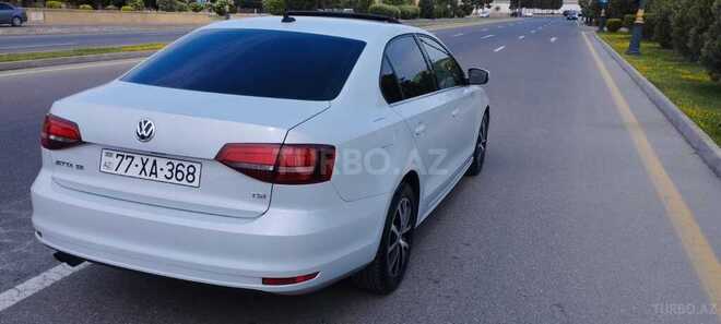 Volkswagen Jetta 2017, 105,400 km - 1.4 л - Bakı