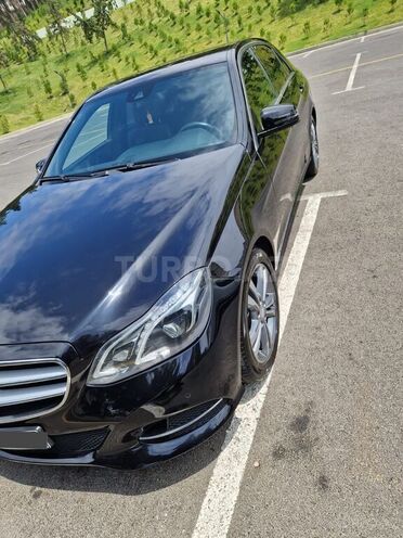 Mercedes E 200 2013, 215,000 km - 2.2 l - Bakı