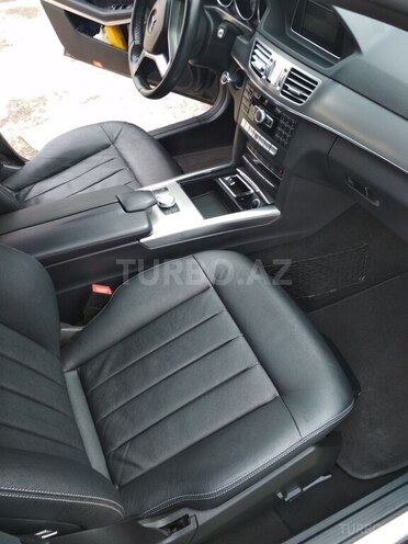 Mercedes E 200 2013, 215,000 km - 2.2 l - Bakı