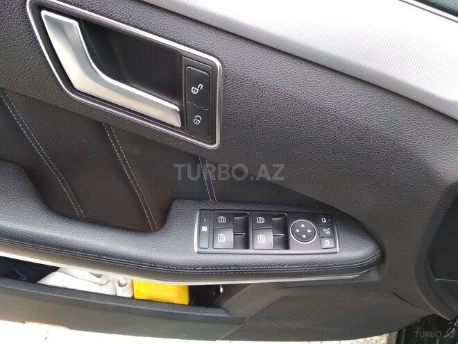 Mercedes E 200 2013, 215,000 km - 2.2 l - Bakı