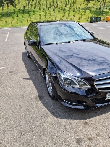 Mercedes E 200 2013, 215,000 km - 2.2 l - Bakı