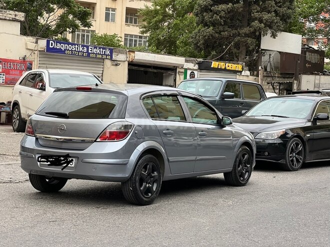 Opel Astra 2007, 298,956 km - 1.3 l - Bakı