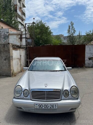 Mercedes E 200 1996, 438,000 km - 2.0 л - Bakı