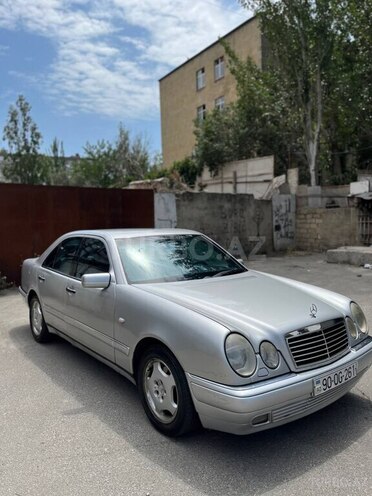 Mercedes E 200 1996, 438,000 km - 2.0 л - Bakı