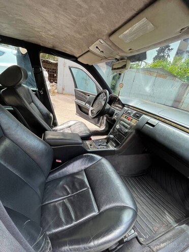 Mercedes E 200 1996, 438,000 km - 2.0 л - Bakı