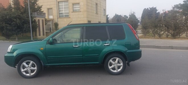 Nissan X-Trail 2001, 329,000 km - 2.2 l - Bakı