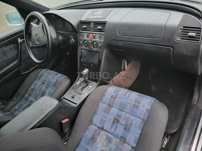 Mercedes C 230 1997, 290,000 km - 2.3 l - Quba