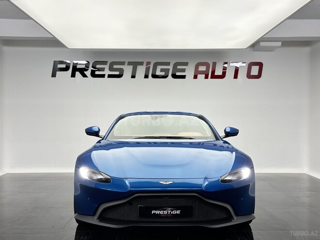 Aston Martin V8 Vantage-2