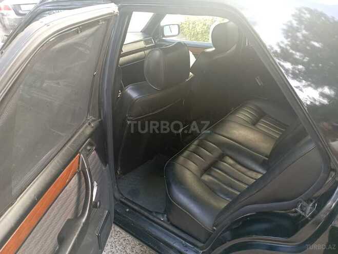 Mercedes E 260 1985, 268,000 km - 2.6 l - Bakı