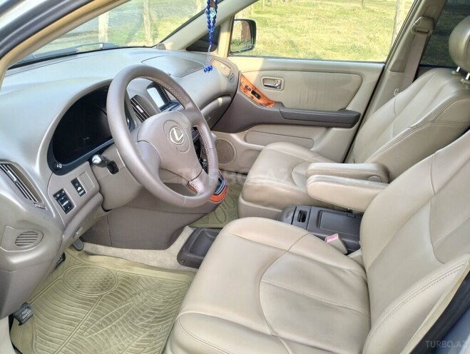 Lexus RX 300 2000, 218,000 km - 3.0 l - Zaqatala