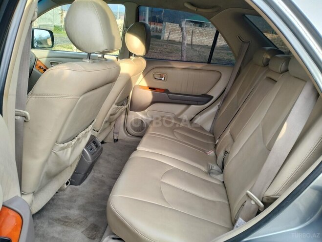 Lexus RX 300 2000, 218,000 km - 3.0 l - Zaqatala