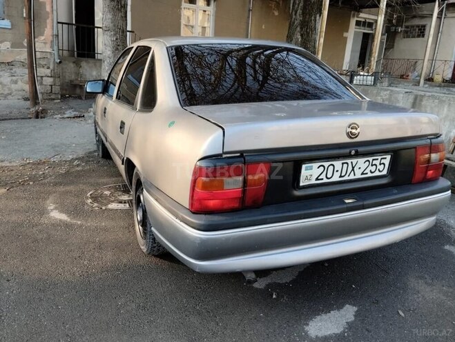 Opel Vectra 1994, 437,894 km - 1.8 l - Şəki