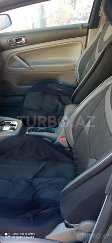 Volkswagen Passat 2002, 330,000 km - 1.8 l - Bakı
