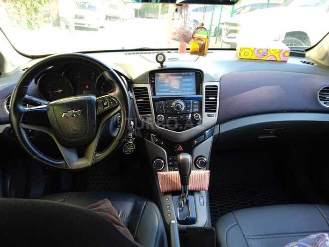 Chevrolet Cruze 2010, 200,369 km - 1.8 л - Bakı