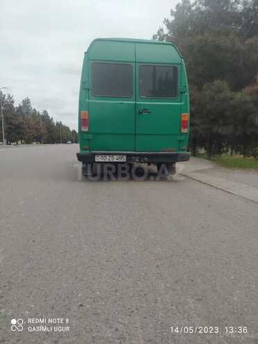Mercedes 208 D 1994, 200,000 km - 2.5 l - Şirvan