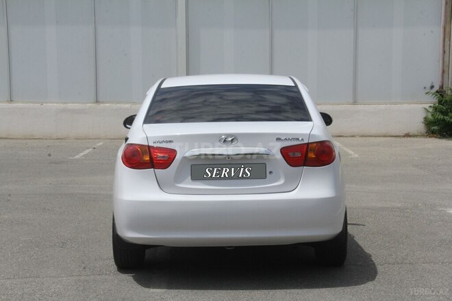 Hyundai Elantra 2010, 235,000 km - 1.6 л - Bakı