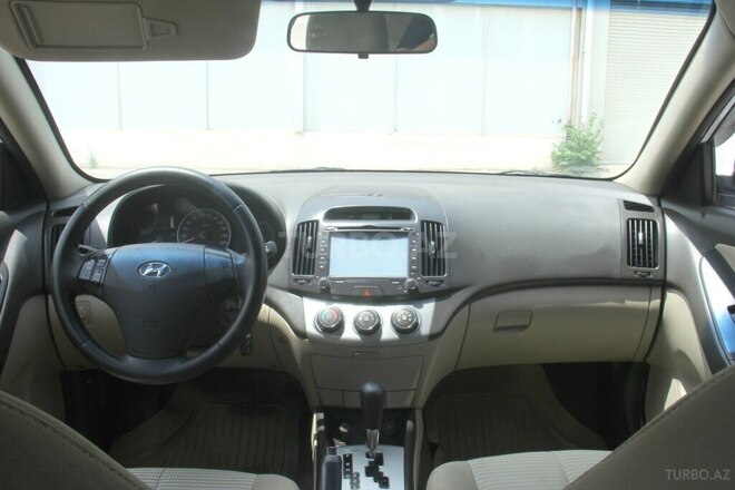 Hyundai Elantra 2010, 235,000 km - 1.6 л - Bakı