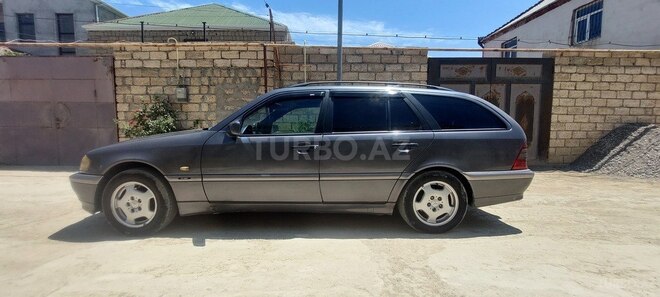 Mercedes C 220 1998, 560,666 km - 2.2 l - Bakı