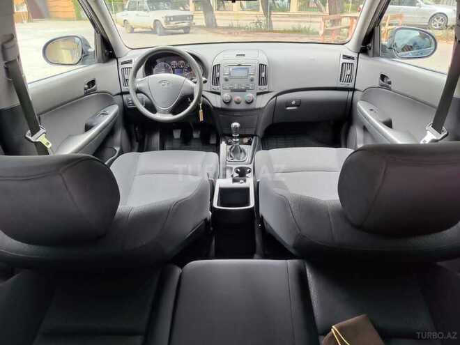 Hyundai i30 2009, 177,000 km - 1.4 л - Gəncə