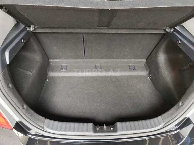 Hyundai i30 2009, 177,000 km - 1.4 л - Gəncə